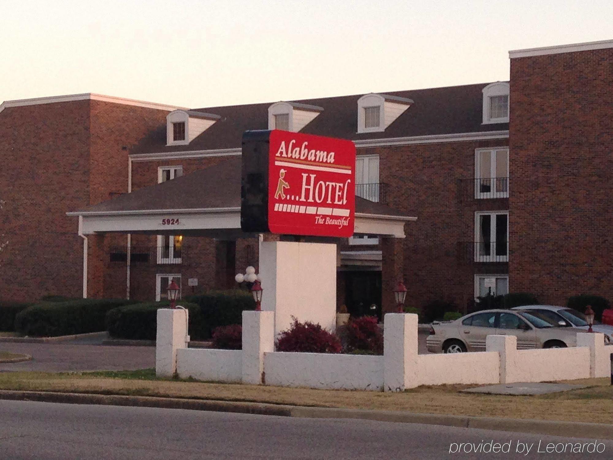 Baymont By Wyndham Montgomery Al Exterior foto